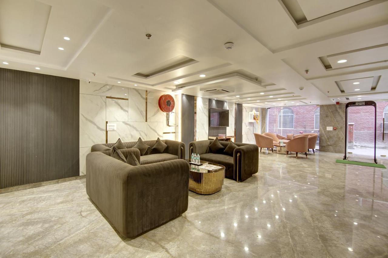 Hotel Kaca Inn-By Haveliya Hotels- Traveller'S Choice Award Winner 2025 Нью-Дели Экстерьер фото