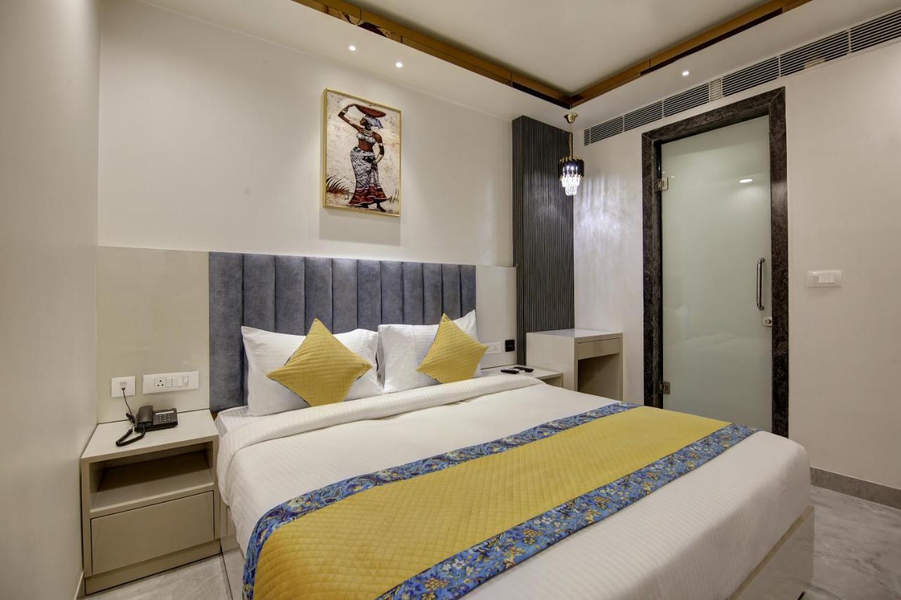 Hotel Kaca Inn-By Haveliya Hotels- Traveller'S Choice Award Winner 2025 Нью-Дели Экстерьер фото