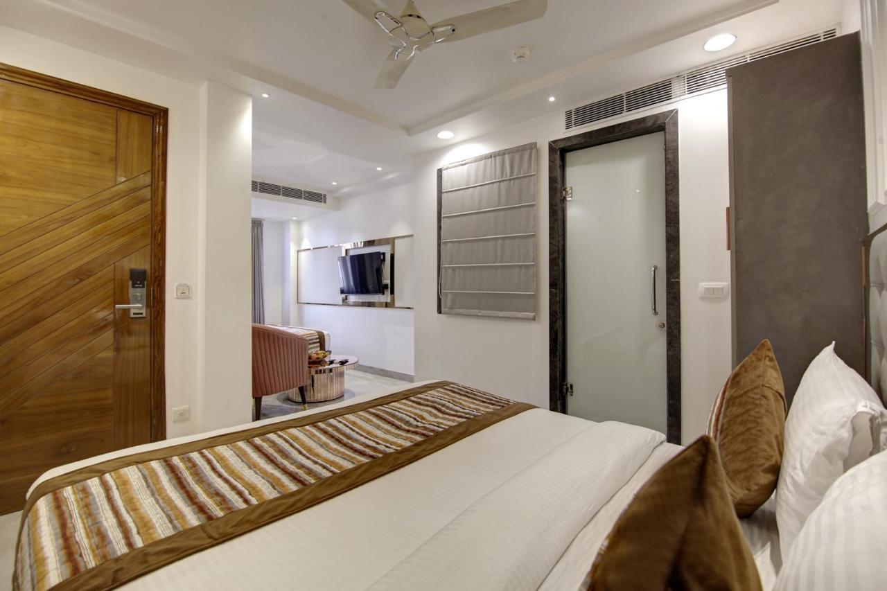 Hotel Kaca Inn-By Haveliya Hotels- Traveller'S Choice Award Winner 2025 Нью-Дели Экстерьер фото