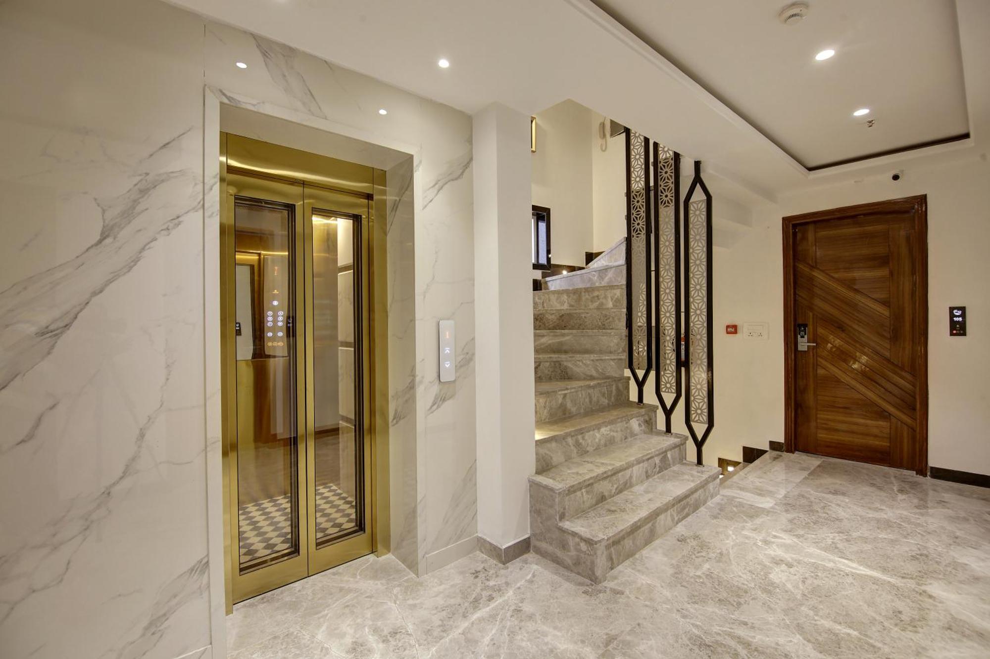 Hotel Kaca Inn-By Haveliya Hotels- Traveller'S Choice Award Winner 2025 Нью-Дели Экстерьер фото